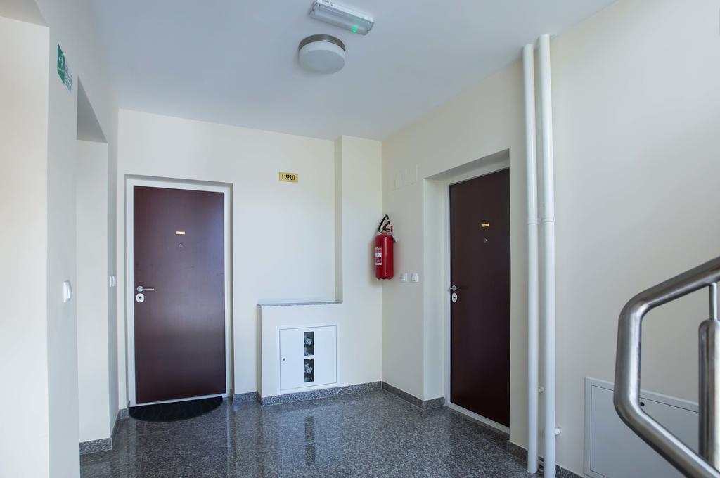 דובוי Jelena Apartment מראה חיצוני תמונה
