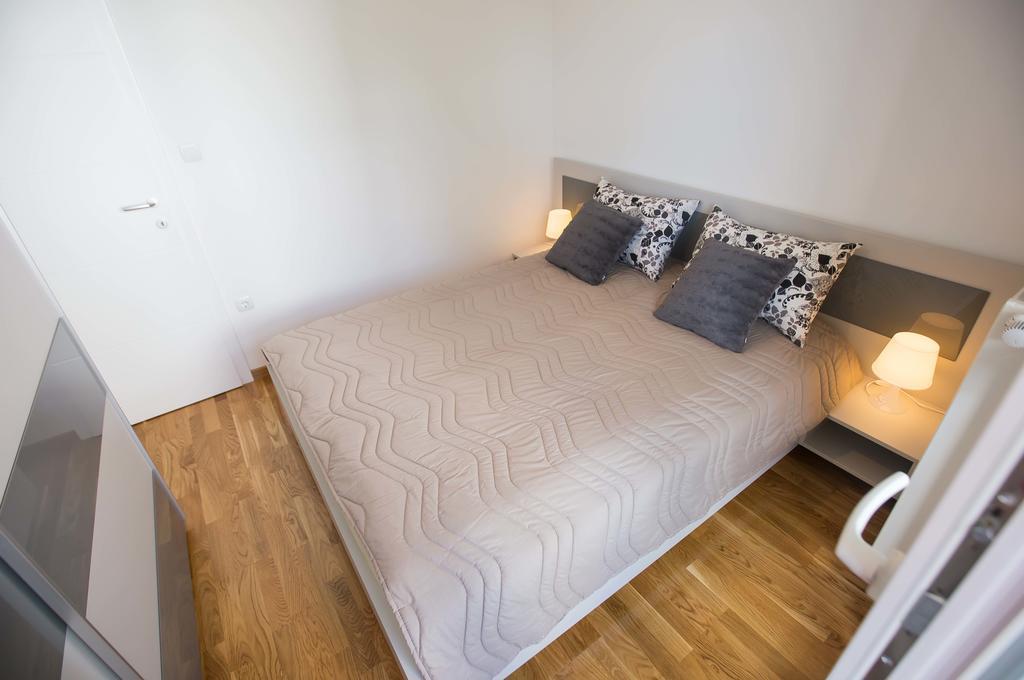 דובוי Jelena Apartment מראה חיצוני תמונה